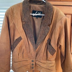 Vintage Winlit leather jacket with fitted waist.